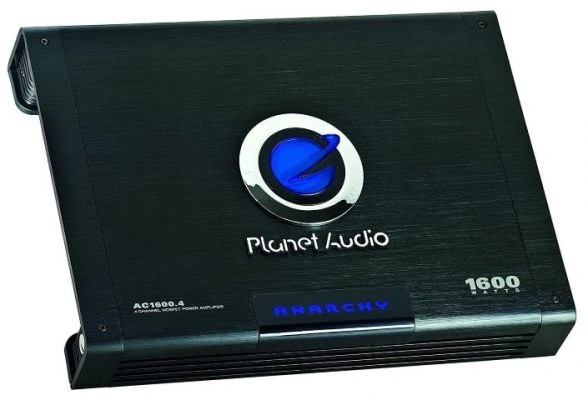 Planet Audio AC1600.4 amp angle view