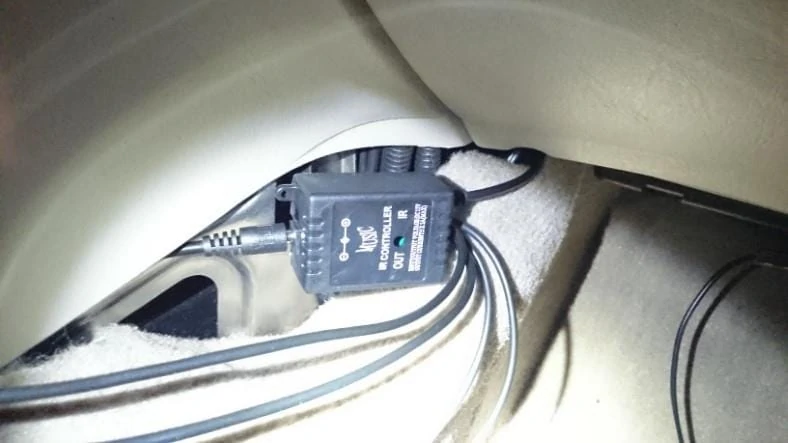 Car LED light controller installation example image
