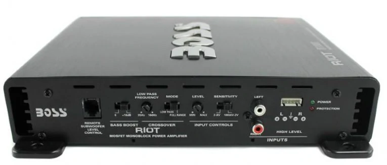 Boss Riot R1100M monoblock amp features image